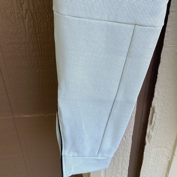 Gap Sweats - Picture 6 of 7